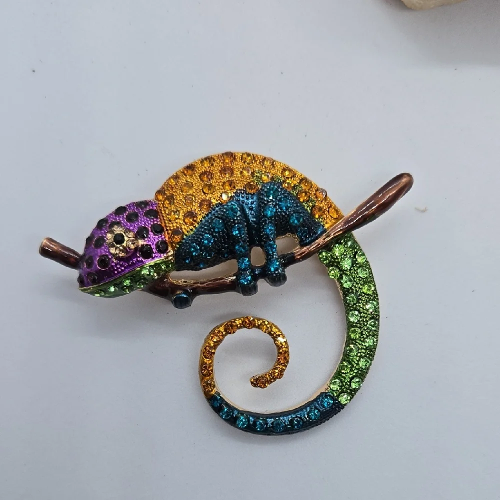 Colorful Chameleon Rhinestone Brooch Large Crystal Lizard Pin Statement Jewelry